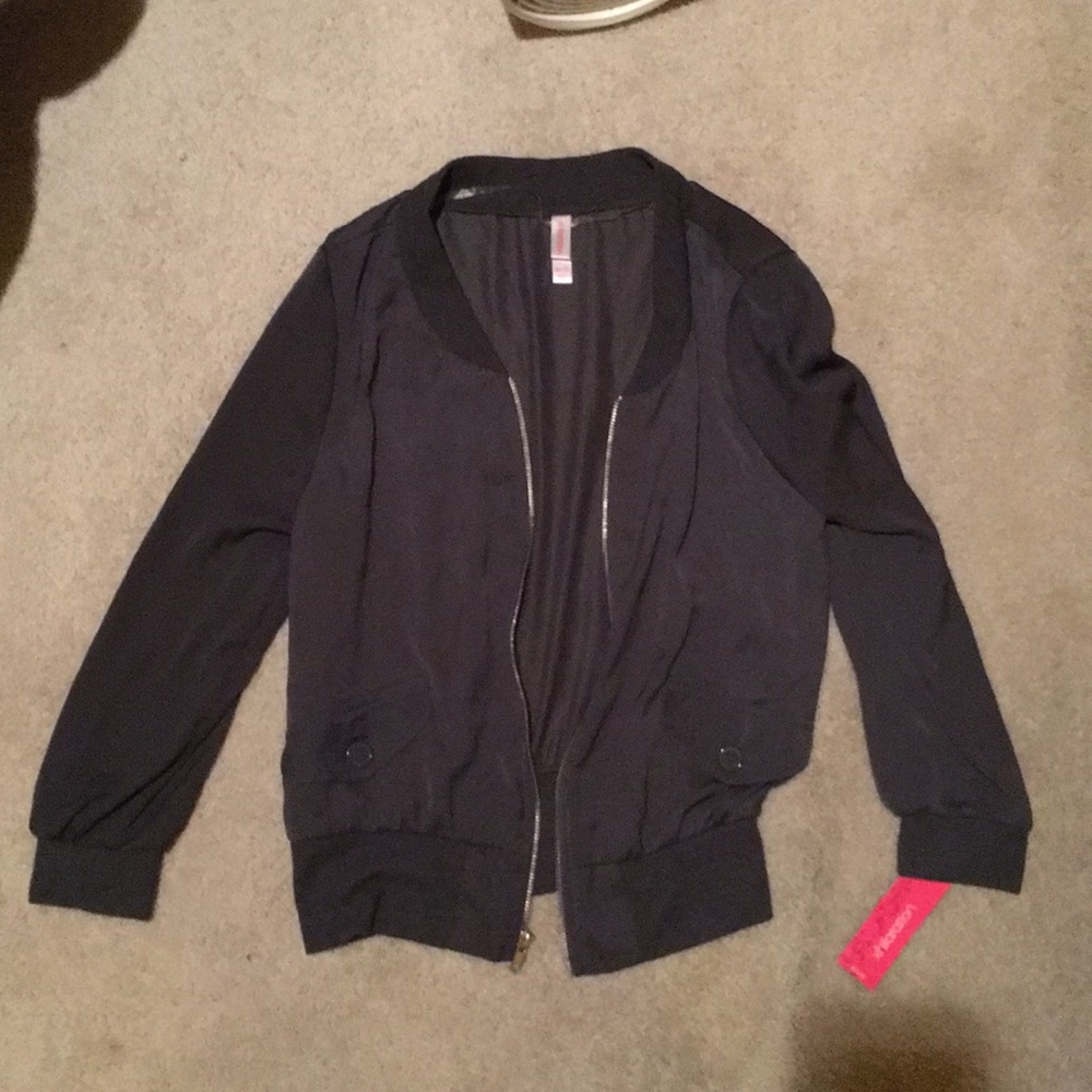 ❤️Xhilaration bomber zip up jacket